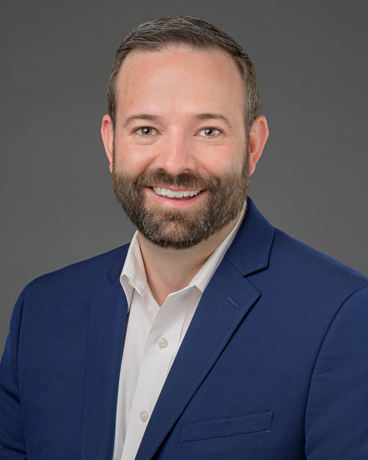 Justin Farnsworth of Dakota Pacific Real estate